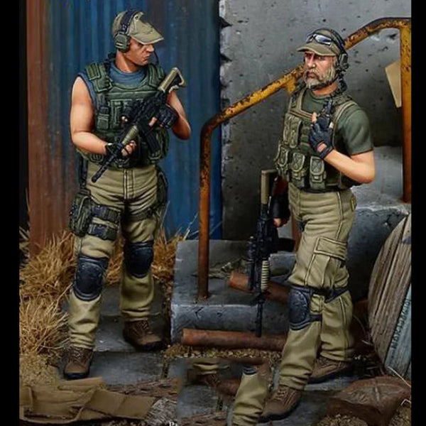 1/35 Modern Tactical Breach Team Urban Entry, 2 Figures, Resin Model Figure Kit, Unassembled and Unpainted