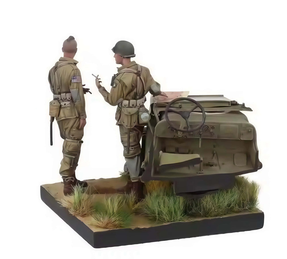 1/35 WWII Allied Soldiers with Willys Jeep, 2 Figures, Resin Model Diorama Kit, Unassembled and Unpainted