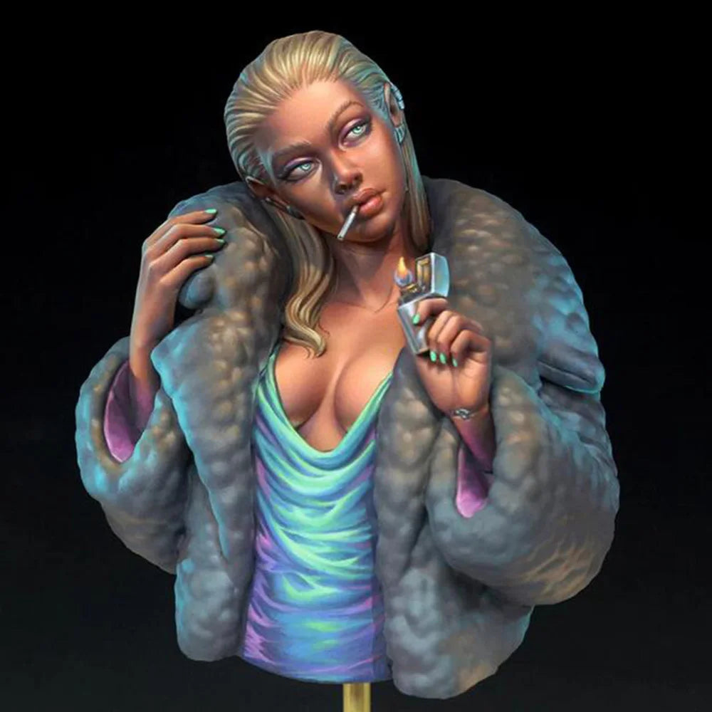 1/10 Platinum Blonde in Fur Coat, Resin Model Bust Kit, Unassembled and Unpainted