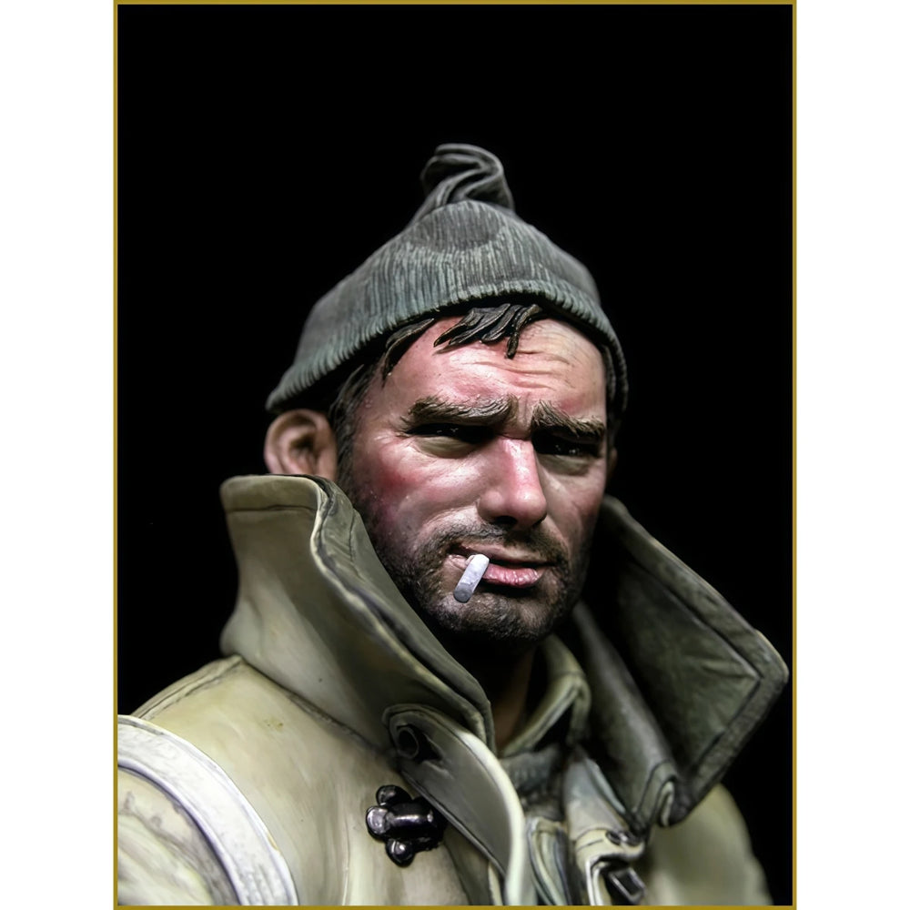 1/10 Modern British Reconnaissance Soldier, Resin Model Bust Kit, Unassembled and Unpainted