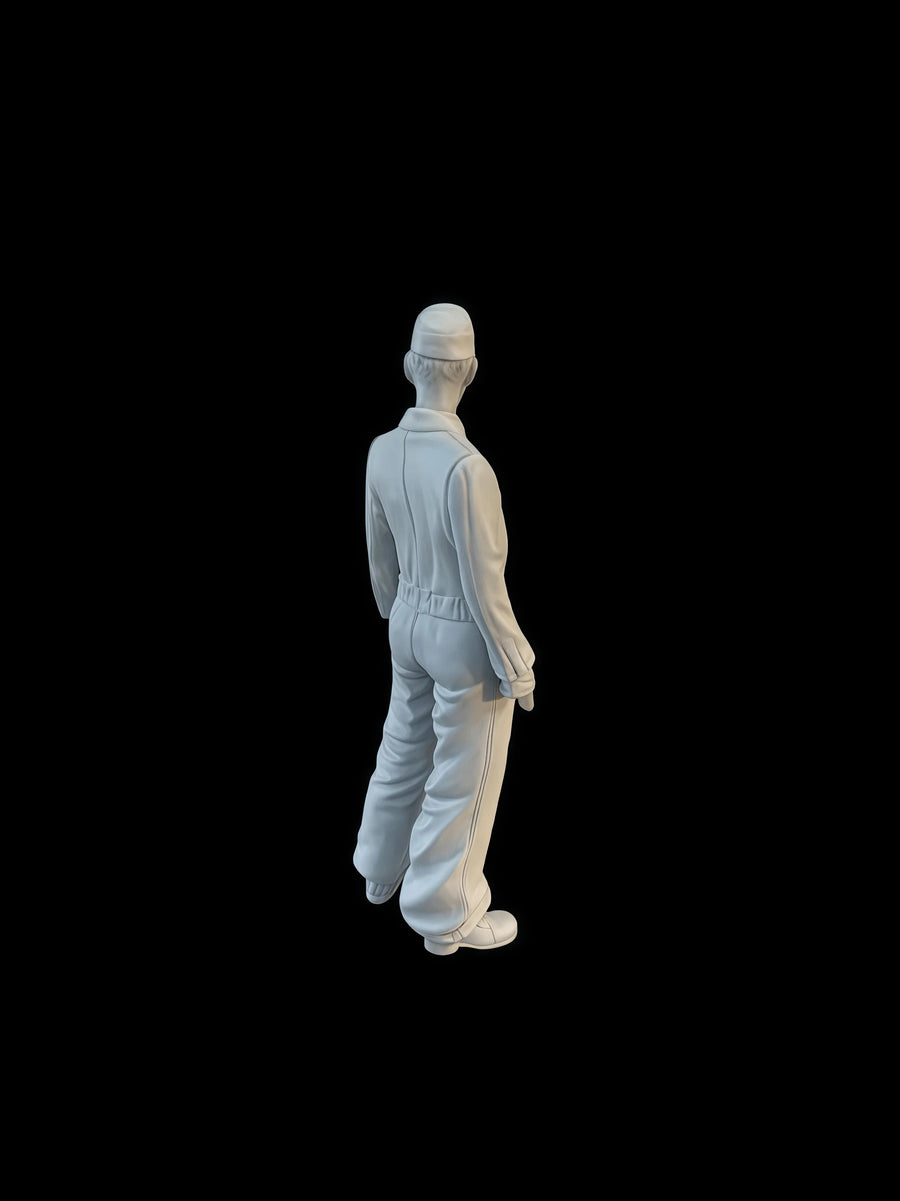 Modern Mechanical Engineer in Coveralls 1/20 Resin Figure Kit - resin model view 2