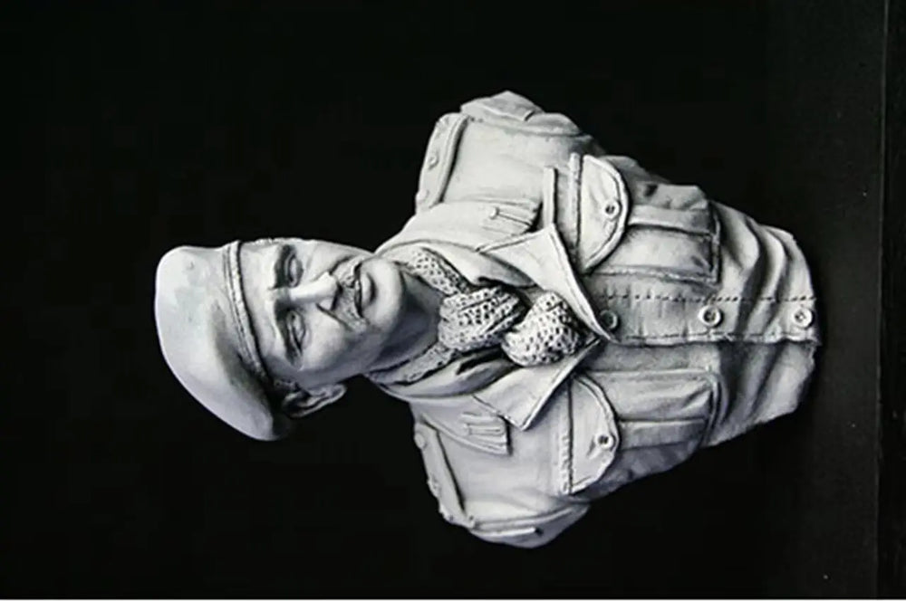 1/9 Military Soldier, Resin Model Bust Kit, Military Theme, Unassembled and Unpainted
