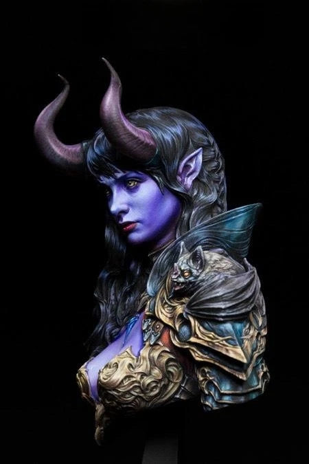 1/10 Horned Sorceress with Ornate Shoulder Armor, Resin Model Bust Kit, Fantasy Theme, Unassembled and Unpainted