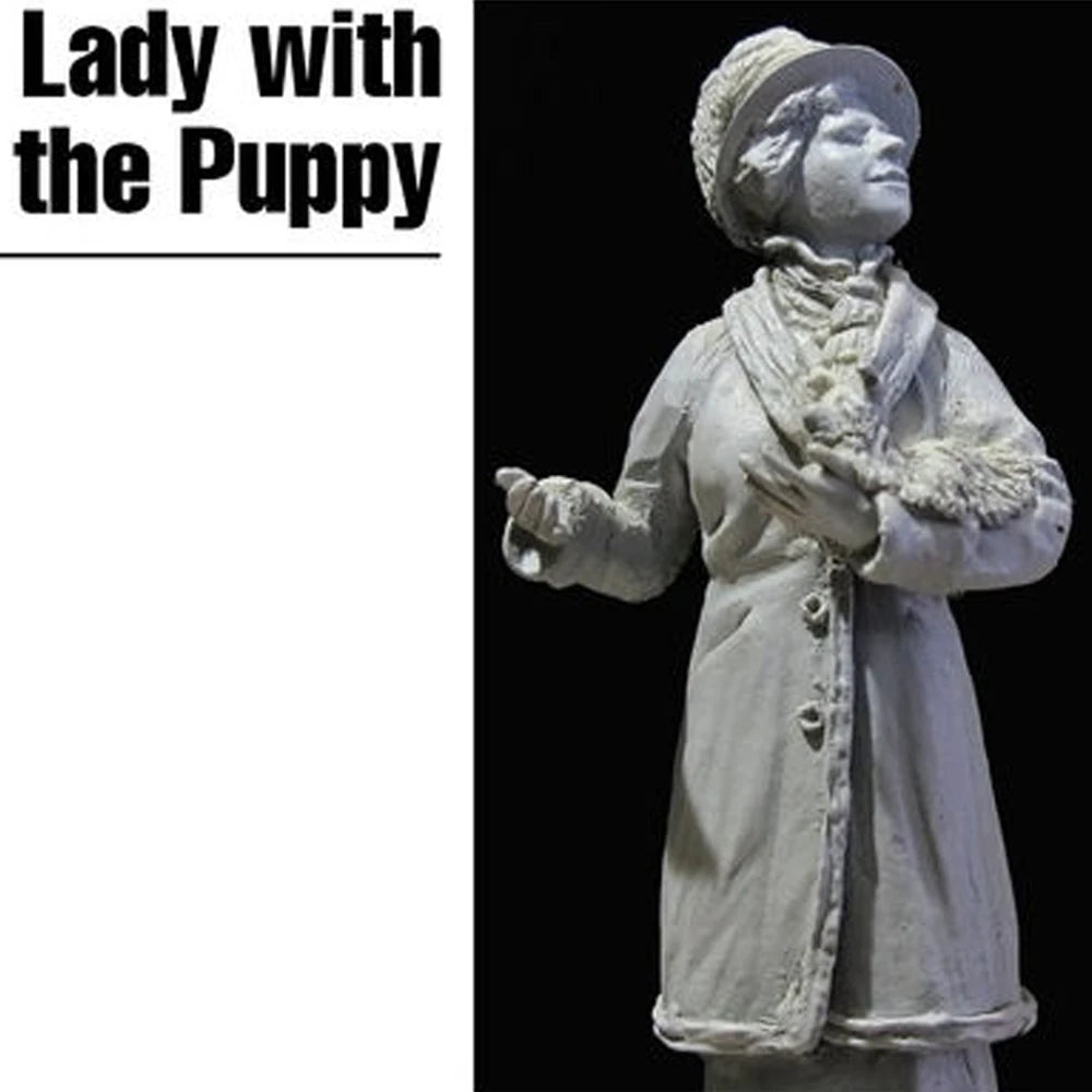 1/35 Historical Woman with Puppy, Resin Model Figure Kit, Historical Theme, Unassembled and Unpainted