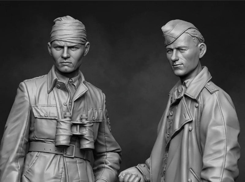 1/35 WWII German Officers in Normandy, 2 Figures, Resin Model Figure Kit, Unassembled and Unpainted