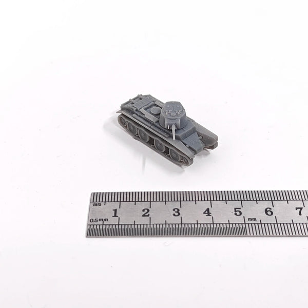 1/144 WWII BT-7 Soviet Tank, Resin Model Vehicle Kit, Unassembled and Unpainted