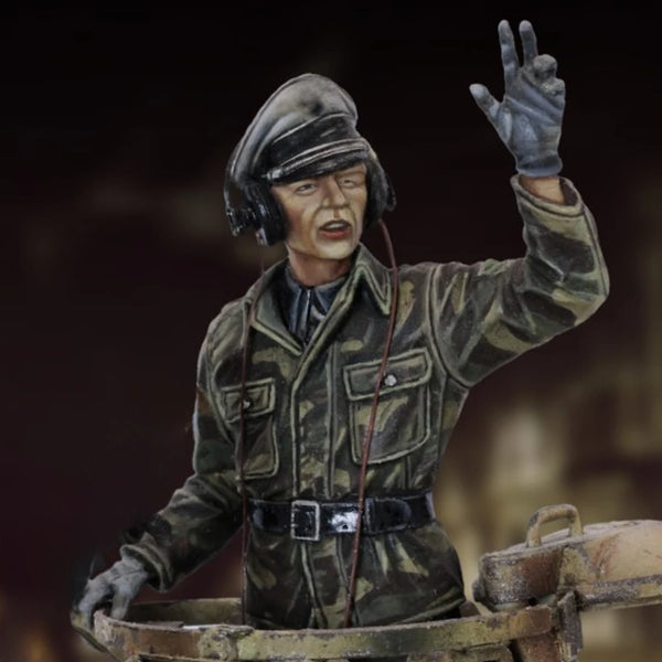 1/35 WWII German Tanker, Resin Model Bust Kit, Unassembled and Unpainted