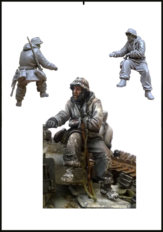 1/35 WWII Soviet Soldiers Combat Poses, 3 Figures, Resin Model Figure Kit, Unassembled and Unpainted