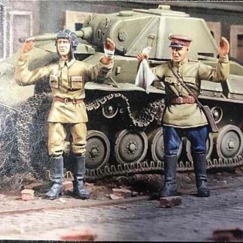 1/35 WWI Tank Crew, 3 Figures, Resin Model Diorama Kit, Unassembled and Unpainted