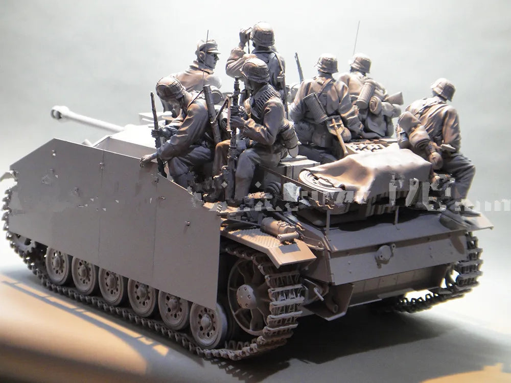WWII German Soldiers & APC, 8 Figures, Resin Model Diorama Kit, Unassembled and Unpainted