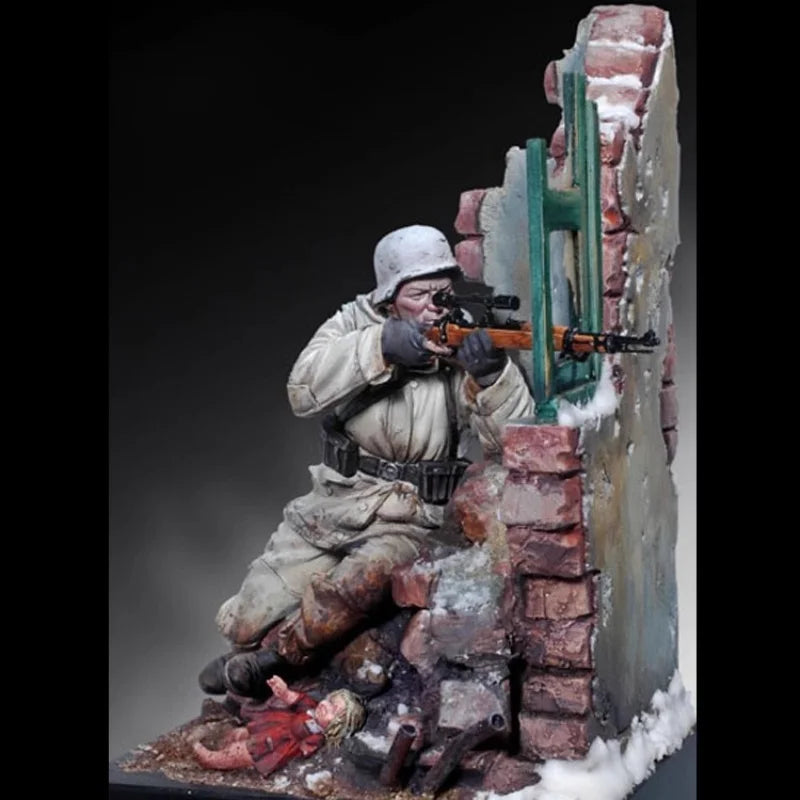 1/18 WWI Soldier in Trench, Resin Model Diorama Kit, Unassembled and Unpainted