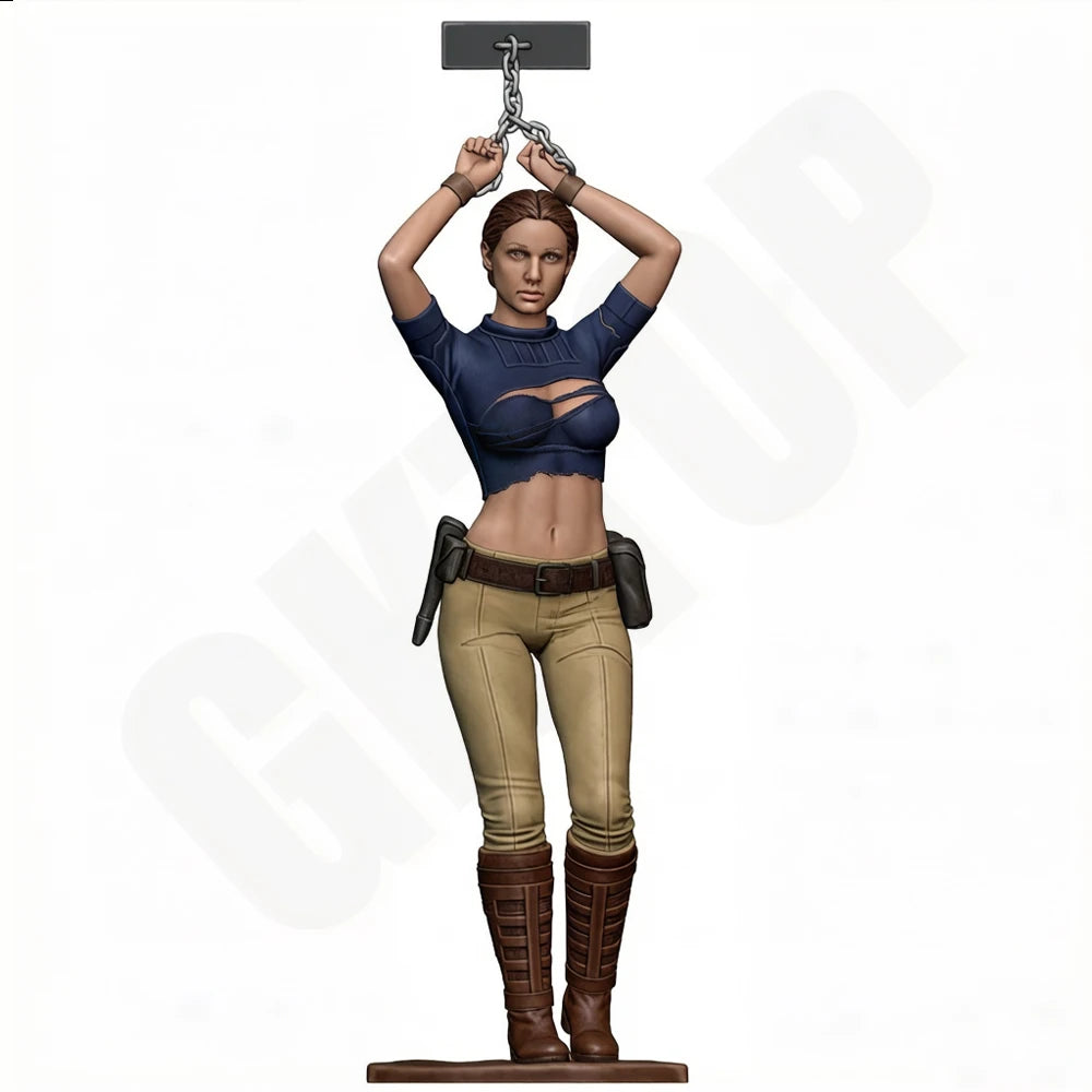 1/24 Captive Maid, Resin Model Figure Kit, Unassembled and Unpainted