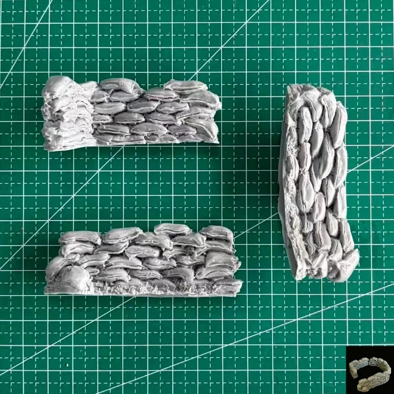 1/35 Sandbag Pile, Resin Model Terrain Kit, Military Theme, Unpainted