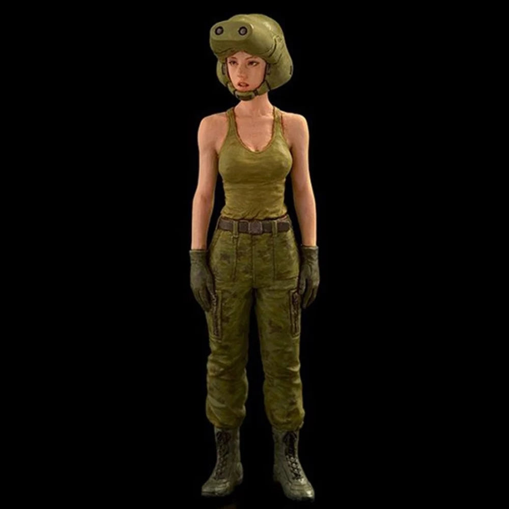1/35 Modern Female Pilot, Resin Model Figure Kit, Unassembled and Unpainted