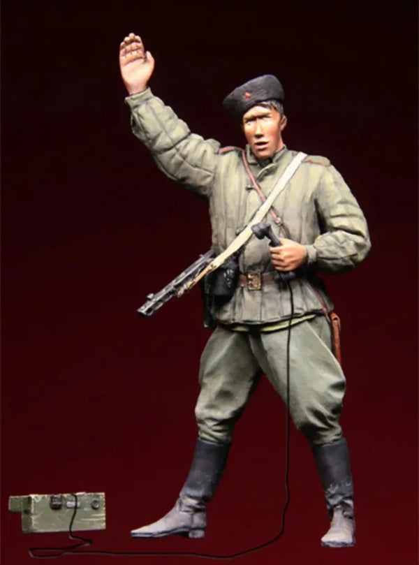1/35 WWII Russian Red Army Infantry, 2 Figures, Resin Model Figure Kit, Unassembled and Unpainted