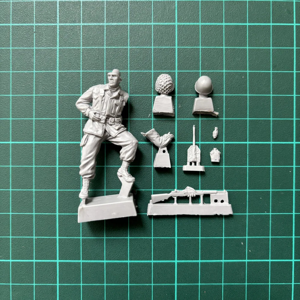 1/35 WWII US 82nd Airborne, Resin Model Figure Kit, Unassembled and Unpainted