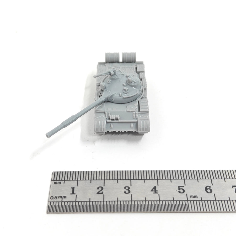 1/144 Scale Soviet T-62 Main Battle MODEL KIT