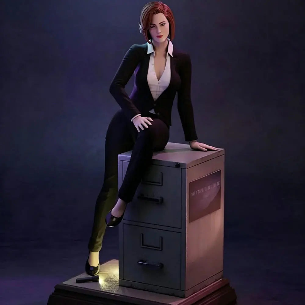 1/24 Modern Businesswoman Pin-up, Resin Model Figure Kit, Unassembled and Unpainted