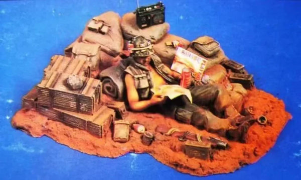 1/35 Vietnam War US Soldier Resting, Resin Model Figure Kit, Unassembled and Unpainted