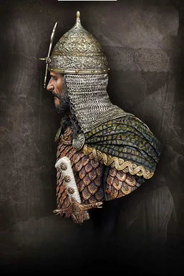 1/10 Ancient Viking Warrior in Spiked Helmet with Chain Mail, Resin Model Bust Kit, Unassembled and Unpainted