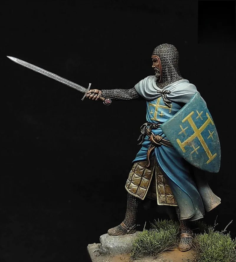 1/24 Medieval Crusader Knight with Blue Surcoat and Spear, 3 Figures, Resin Model Figure Kit, Unassembled and Unpainted