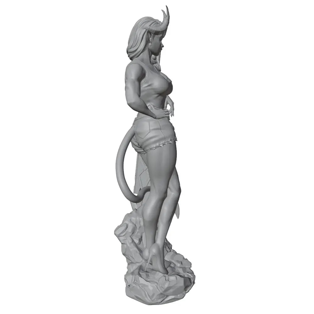 1/24 Demon Warrior with Horns and Great Sword, Resin Model Figure Kit, Fantasy Theme, Unassembled and Unpainted
