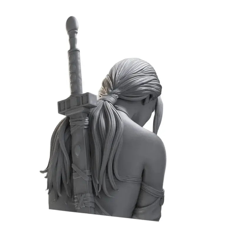 1/10 Female Warrior with Spiked Crown and Back Sword, Resin Model Bust Kit, Fantasy Theme, Unassembled and Unpainted
