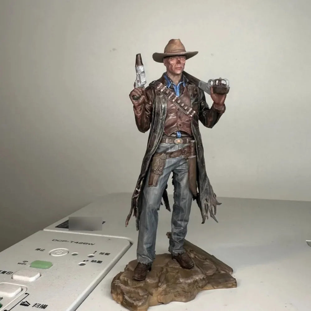 Wasteland Ghoul Cowboy, Resin Model Figure Kit, Fantasy Theme, Unassembled and Unpainted