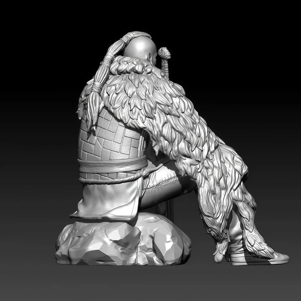 1/24 Medieval Bearded Barbarian in Furs with Sword, Resin Model Figure Kit, Unassembled and Unpainted