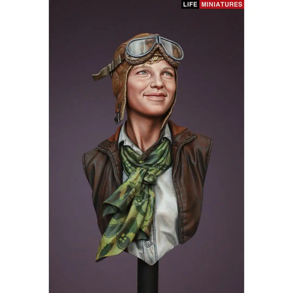 1/10 WWI Female Aviator, Resin Model Bust Kit, Historical Theme, Unassembled and Unpainted