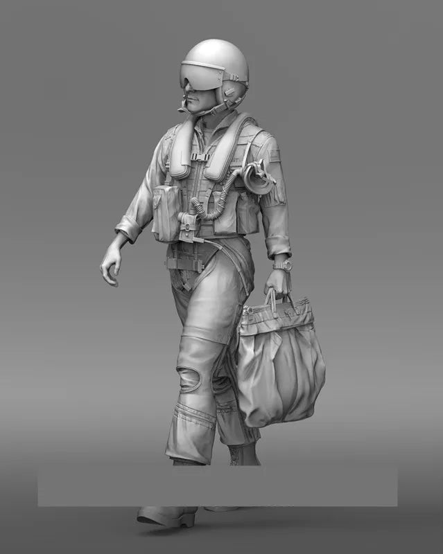 1/16 Modern Soldier Walking in Tactical Gear, Resin Model Figure Kit, Unassembled and Unpainted