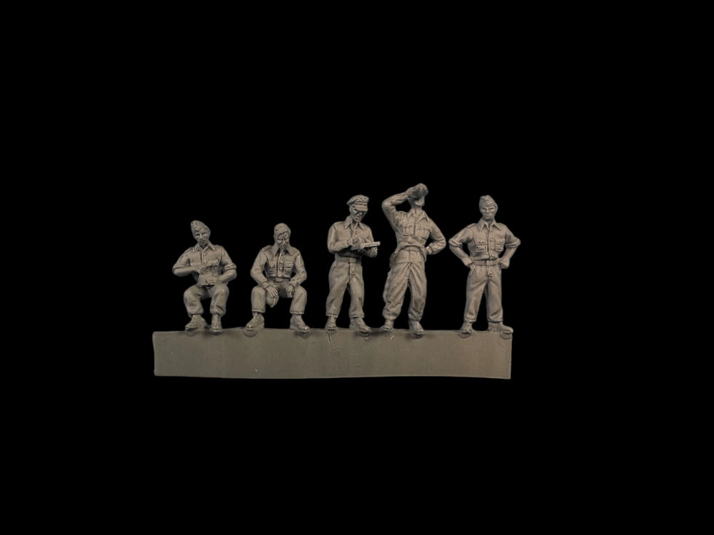 1/72 WWII German Driver & Commander Group, 5 Figures, Resin Model Figure Kit, Unassembled and Unpainted