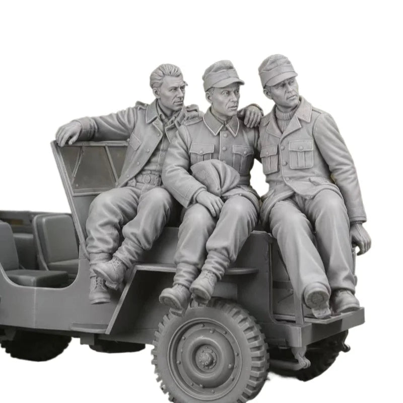 1/35 WWII German Jeep Crew, 3 Figures, Resin Model Figure Kit, Unassembled and Unpainted