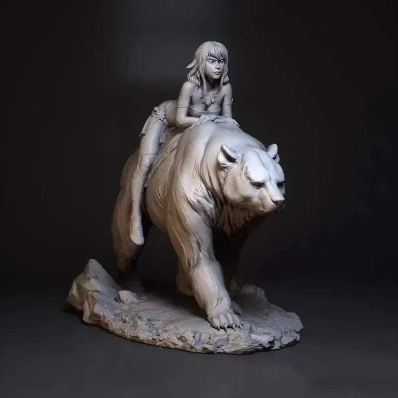 1/24 Female Warrior Riding Bear, Resin Model Figure Kit, Fantasy Theme, Unassembled and Unpainted
