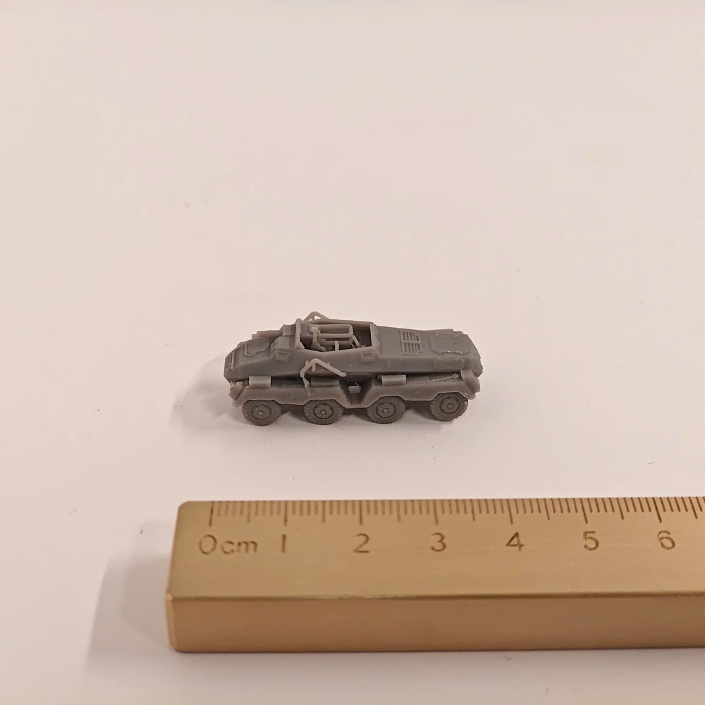 1/144 WWII German SdKfz 233, Resin Model Vehicle Kit, Unassembled and Unpainted