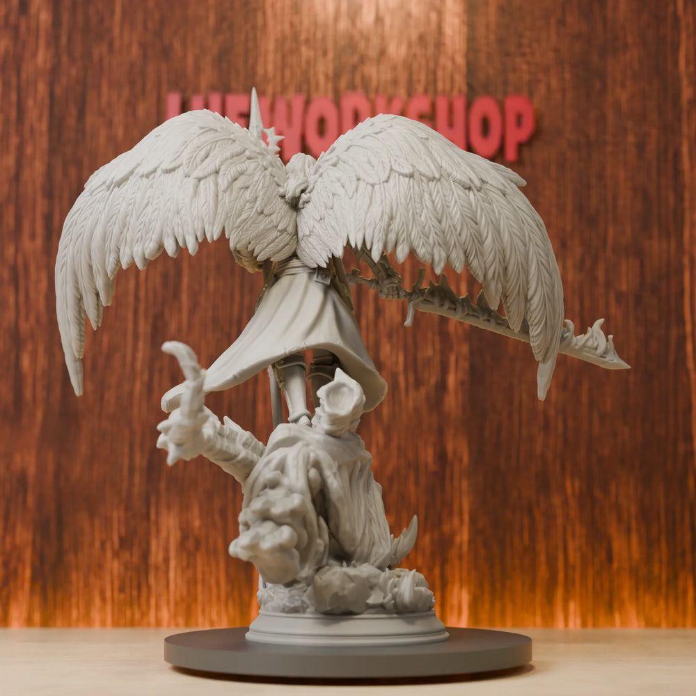 32mm Medieval Aasimar Paladin Cleric, Resin Model Figure Kit, Unassembled and Unpainted