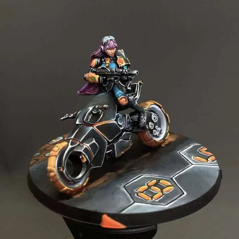 Female Bounty Hunter Pilot, Resin Model Figure Kit, Sci-Fi Theme, Unassembled and Unpainted