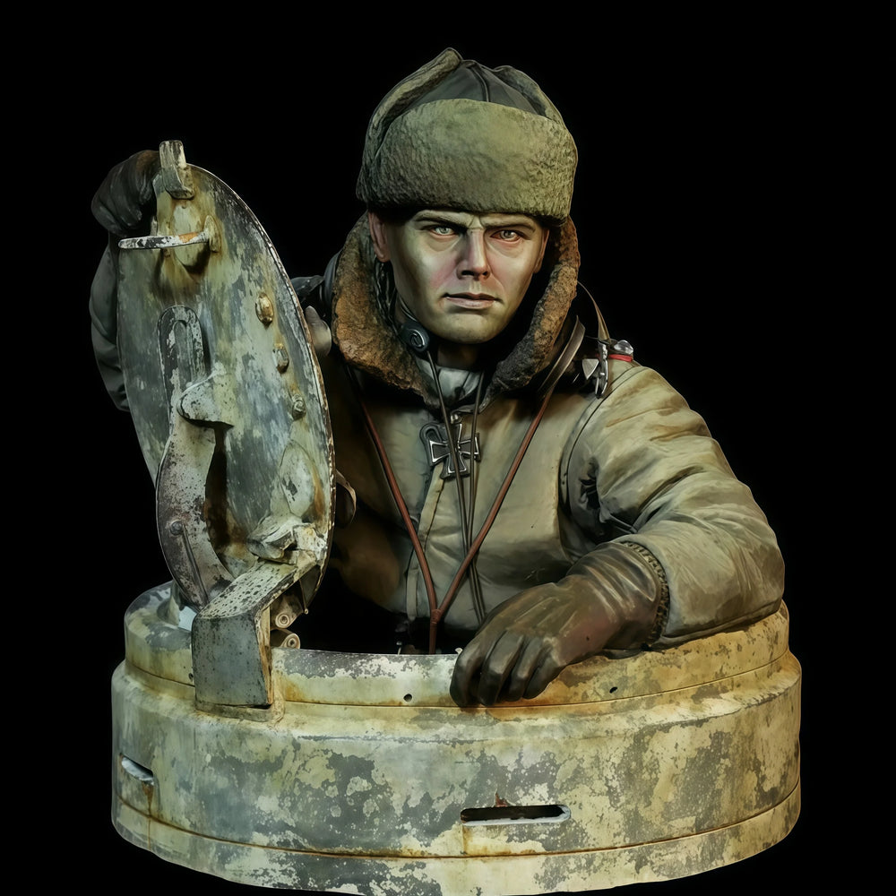 1/10 Cold War Soldier, Resin Model Bust Kit, Unassembled and Unpainted