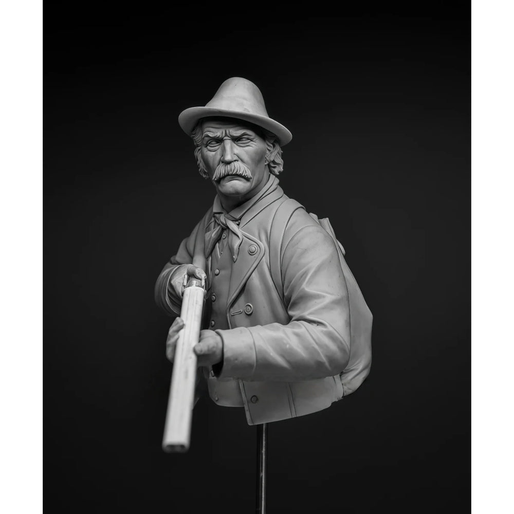 1/10 WWI Austrian Hunter, Resin Model Bust Kit, Unassembled and Unpainted