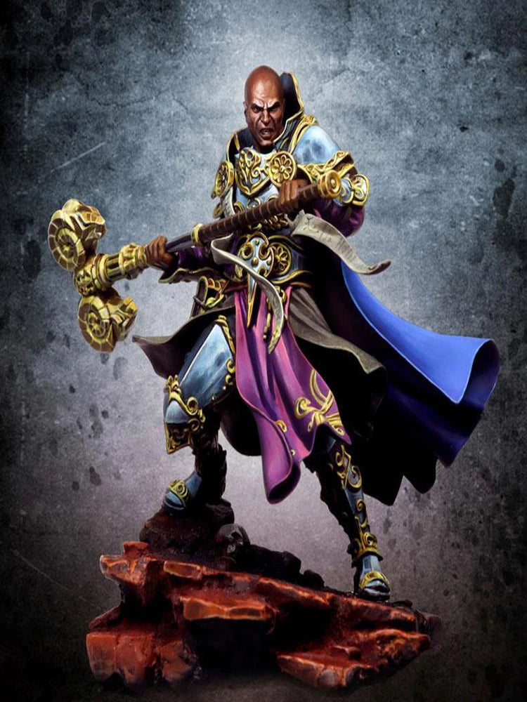 1/24 Wizard in Ornate Gold Armor with Staff and Cape, Resin Model Figure Kit, Fantasy Theme, Unassembled and Unpainted
