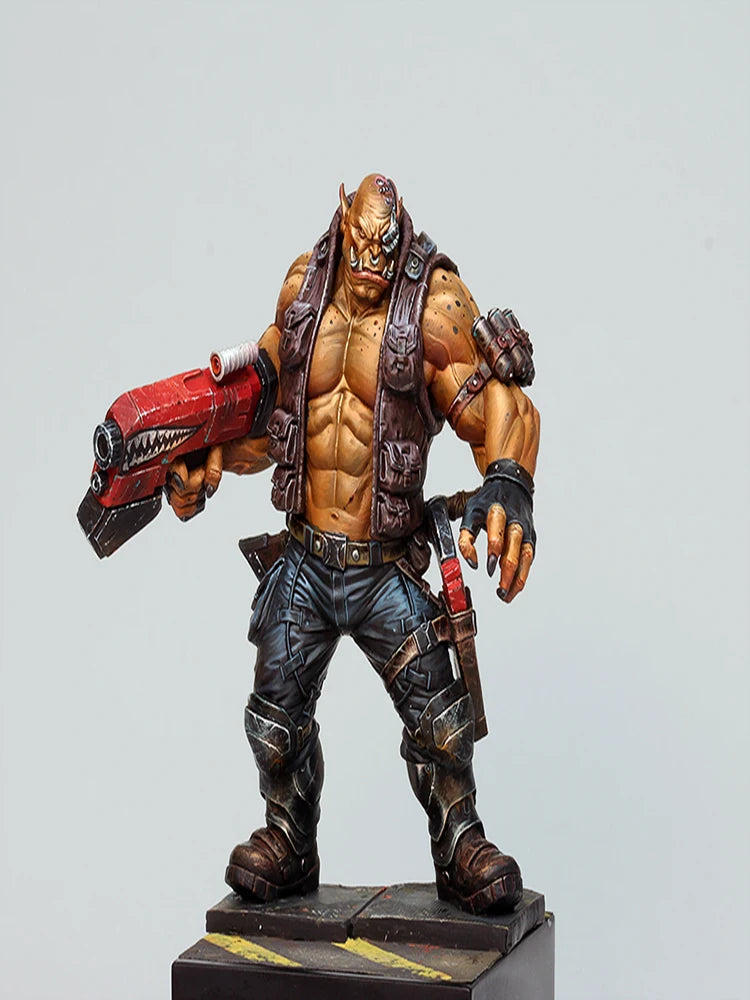 1/24 Bare-Chested Barbarian with Ornate Axe, Resin Model Figure Kit, Fantasy Theme, Unassembled and Unpainted