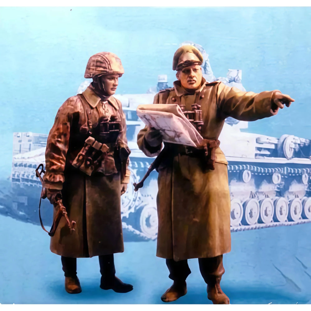 1/35 WWII German Command Staff, 8 Figures, Resin Model Figure Kit, Unassembled and Unpainted
