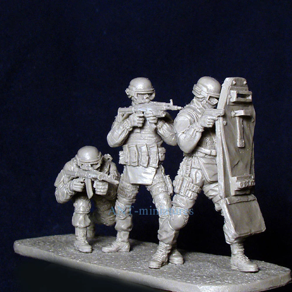 Modern Special Forces Operators, 4 Figures, Resin Model Figure Kit, Unassembled and Unpainted