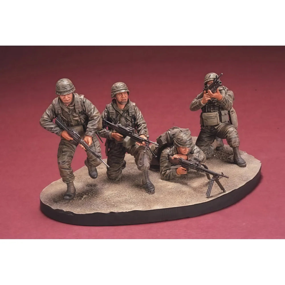 1/35 Modern U.S. Marine Corps Squad, 4 Figures, Resin Model Figure Kit, Unassembled and Unpainted