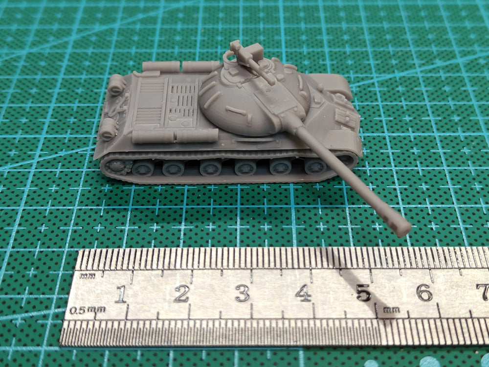 1/144 Cold War Soviet IS-3 Heavy Tank, Resin Model Vehicle Kit, Unassembled and Unpainted