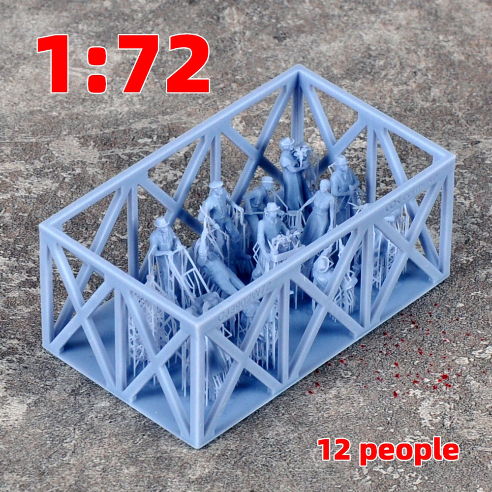 1/35 Civilian Workers & Gardeners, 25 Figures, Resin Model Figure Kit, Historical Theme, Unassembled and Unpainted