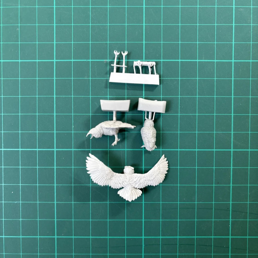 75mm Anthropomorphic Bird Set with Owls and Crow, 4 Figures, Resin Model Creature Kit, Wildlife Theme, Unassembled and Unpainted