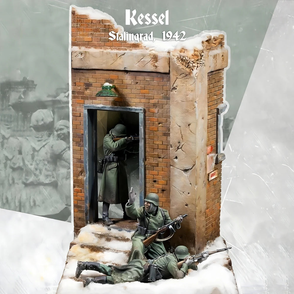 1/35 WWII German Infantry Urban Combat, 3 Figures, Resin Model Diorama Kit, Unassembled and Unpainted
