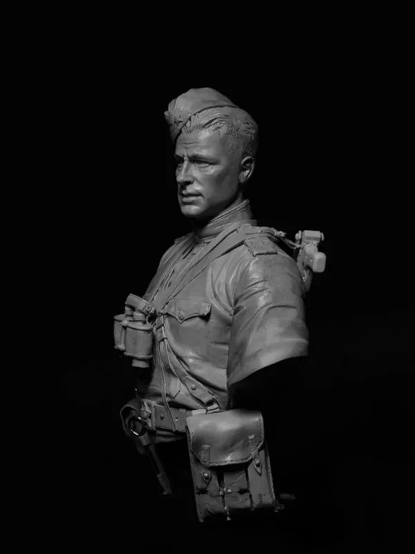 1/10 WWI Military Officer, Resin Model Bust Kit, Unassembled and Unpainted
