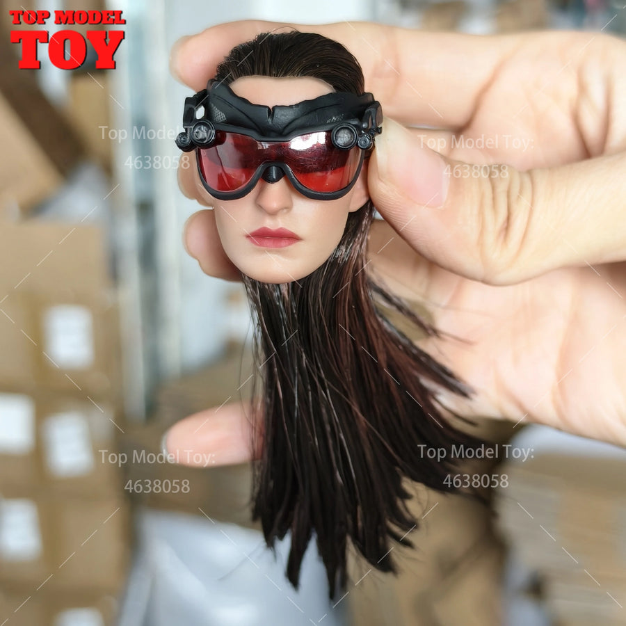 Cyberpunk Female Operative with Tactical Goggles 1/6 Resin Bust Kit - resin model view 3